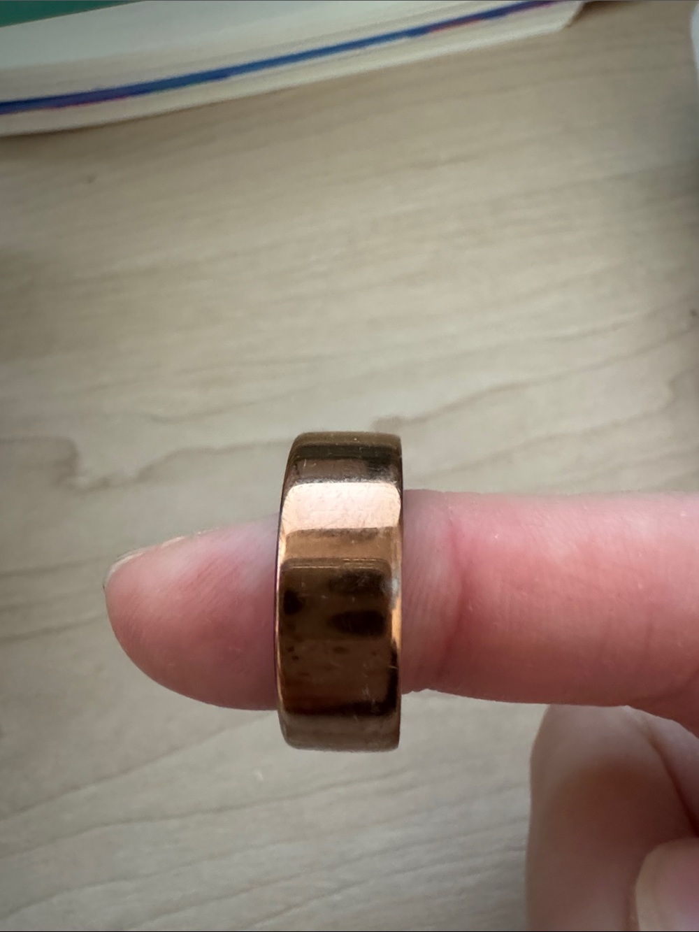 Oura Women's Ring in rose gold size 8 - Picture 5 of 7